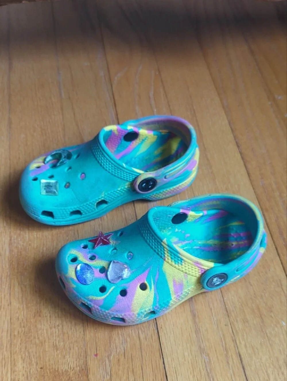 CROCS Kids Teal & Multicolor Clog Sandals with Star, Moon & Gem Charms